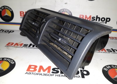 Воздуховод центральный Мерседес W210 - купить Белой Глине