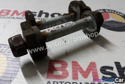 Болт развальный Mercedes ML w163