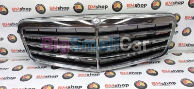 Решетка радиатора Mercedes E550 2009 W212 273.971 A2128800583 - купить Белой Глине