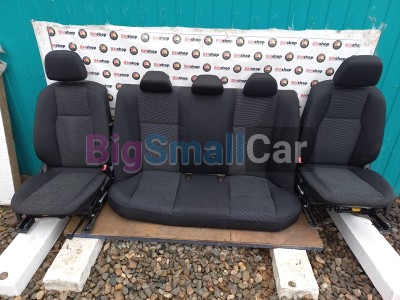 Сиденья с дверными картами Mercedes C 180 CGI 2012 W204 271.820