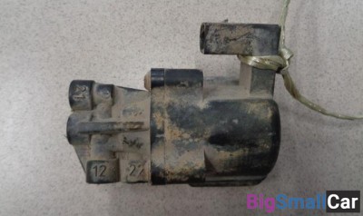 Клапан пневматический от Land Rover Range Rover 3 2002-2012