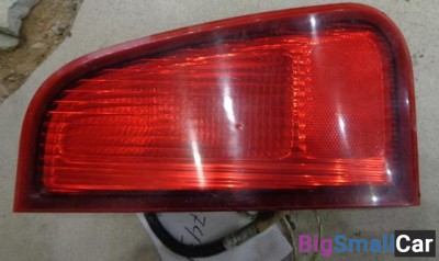 Фонарь задний внутренний левый от Lincoln Navigator 2002-2006