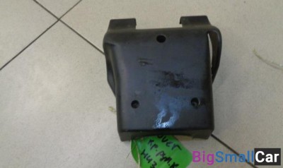 Кожух рулевой колонки нижний от Land Rover Freelander 1997-2006 - купить Белой Глине