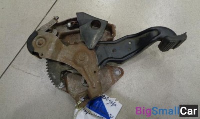 Педаль стояночного тормоза от Chevrolet Blazer S15 1995-2005