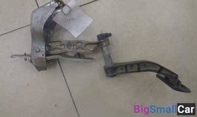 Педаль тормоза от Infiniti QX56 JA60 2004-2009