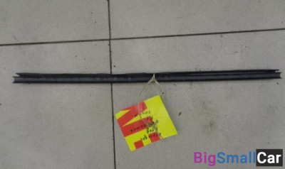 Уплотнитель стекла двери передней левой (бархотка внутренняя) от Mercedes-Benz A-klass W168 1997-2004 - купить Белой Глине