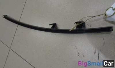 Направляющая стекла двери задней правой от Mitsubishi Mirage 5 1995-2003 - купить Белой Глине