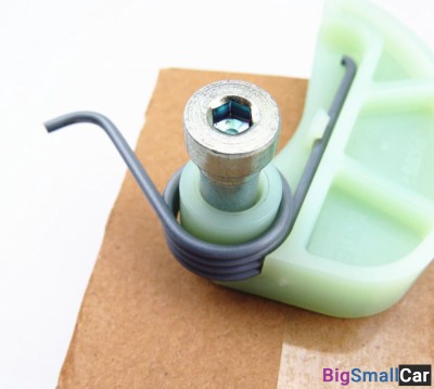 Натяжитель цепи масляного насоса, 03C109507AD - купить Белой Глине