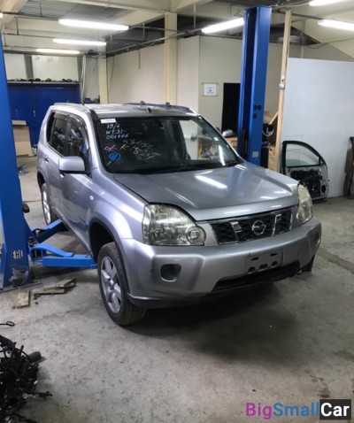 Автомобильные крыши со стойками Nissan x-trail t31 серебро - купить Белой Глине