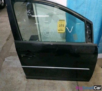 Volkswagen touran дверь передняя правая - купить Белой Глине