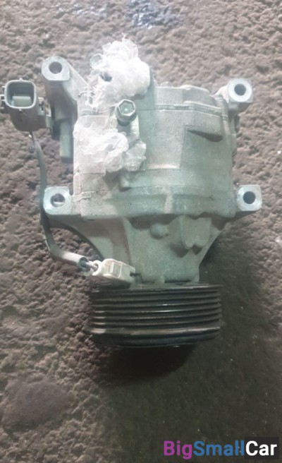 Компрессор кондиционера Тойота Рактис