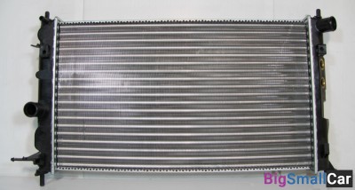 Радиатор охлаждения Опель Вектра В склад16 - купить Белой Глине