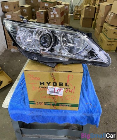 Фара правая Тойота Камри Toyota Camry 50