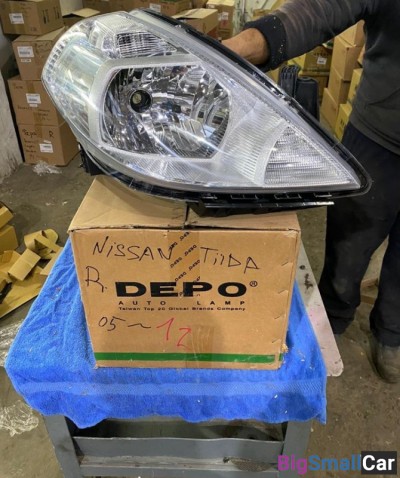 Фара правая Ниссан тиидаnissan Tiida