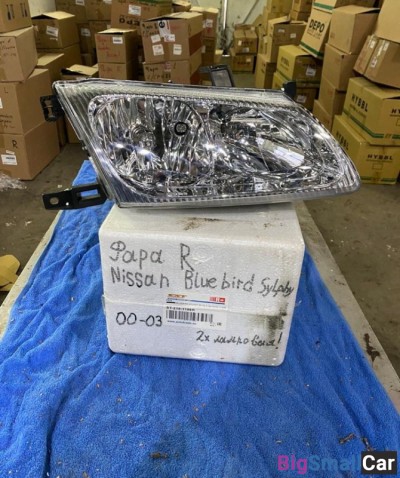 Фара правая Ниссан Блюберд Nissan Bluebird