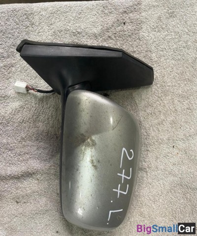 Зеркало левое Toyota Corolla Fielder