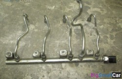 Топливная рампа n63 (13 Подготовка и регулир. рабочей смеси) 13537547599