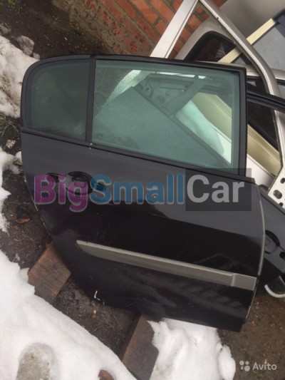Задняя правая дверь Renault megane 2