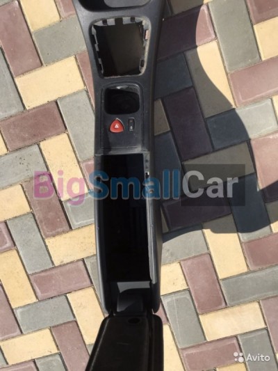 Подлокотник renault laguna 2 01/07